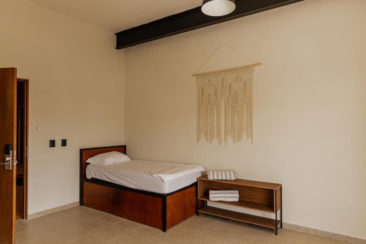 Deluxe King Room,1612740378:JPEG
